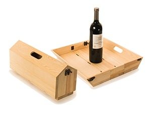 wijnfles dienblad 2 marcelineke 300x240 - Luxe houten wijnkist en dienblad-in-één